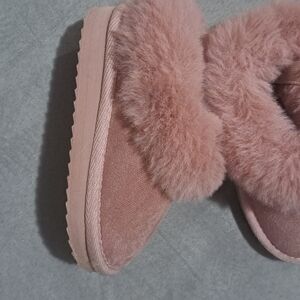 Cozy Pink Fur-Lined Women's Shoes